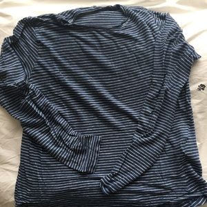 Gap long sleeve linen top